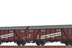 51300