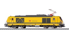 038243