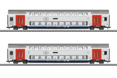 043566
