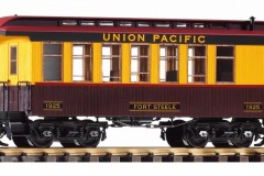 38672