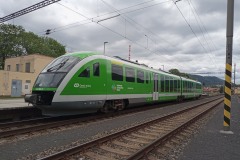 52977