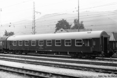 58567