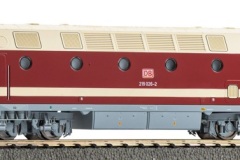 52122