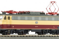 21716