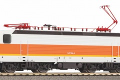21698