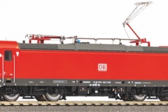 21683