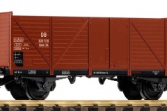 37973