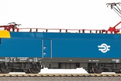 57928