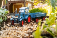 331620
