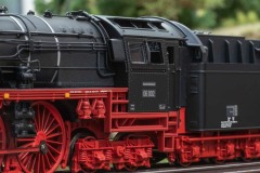 T25061_6